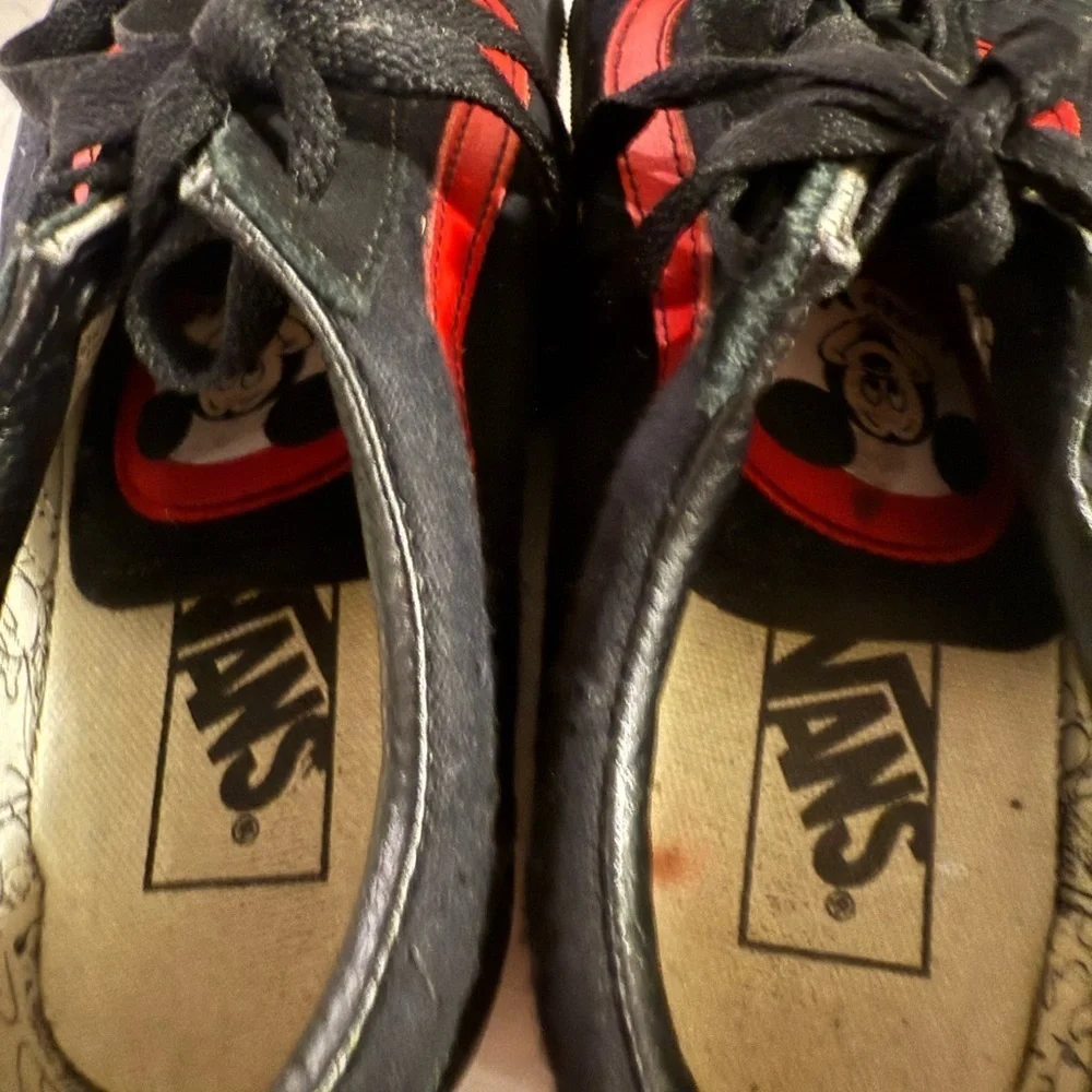 Rare Vans Old Skool Disney Mickey Mouse Club Black Big Kids 4.5